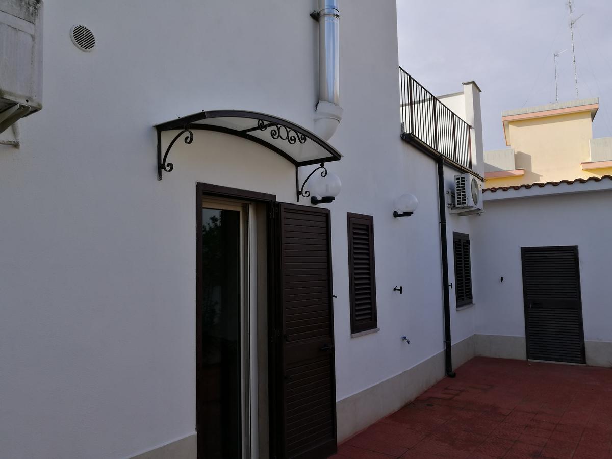 Il Giardino Di Niu Bed & Breakfast Palombaio Exterior photo