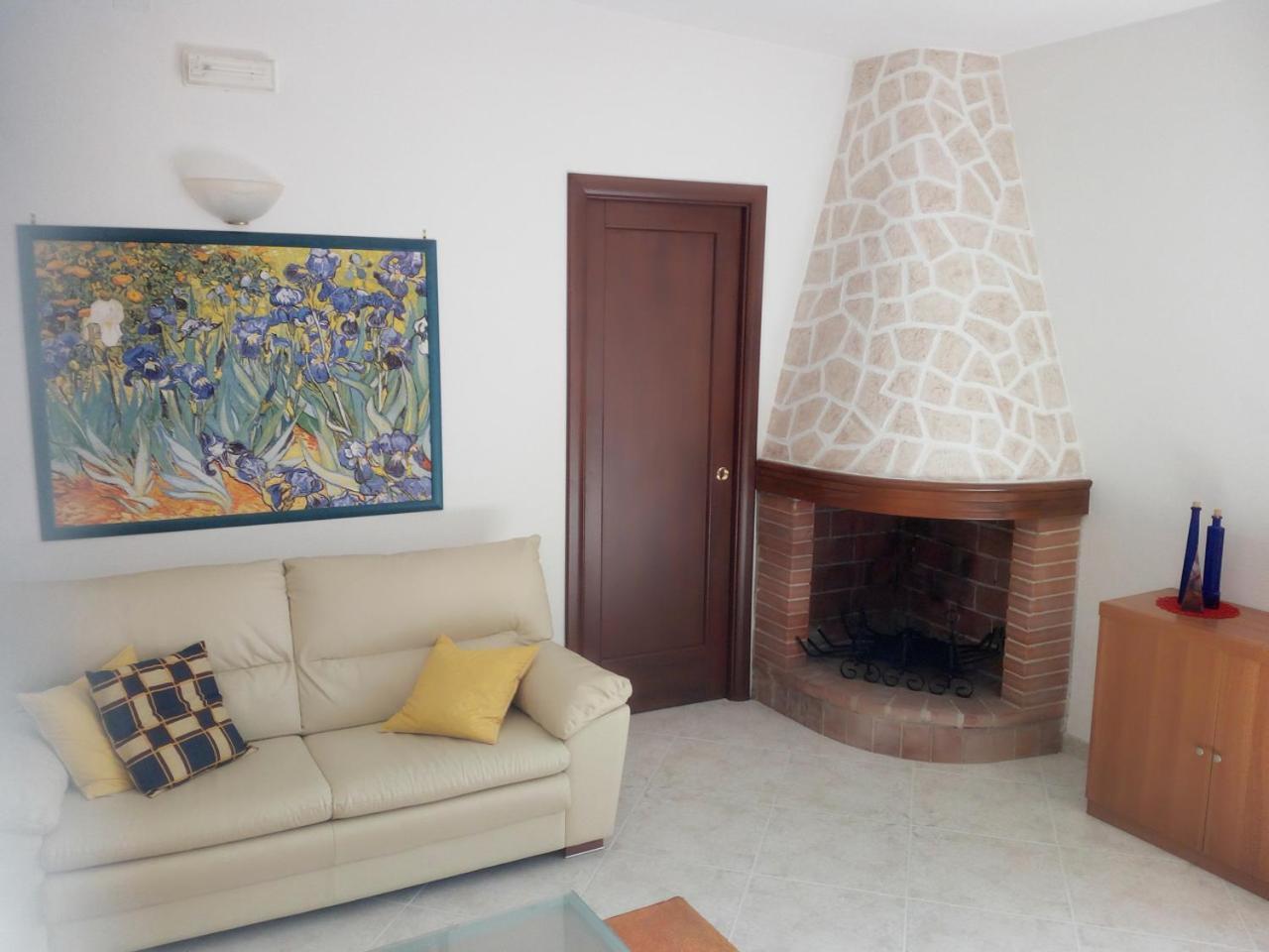Il Giardino Di Niu Bed & Breakfast Palombaio Exterior photo