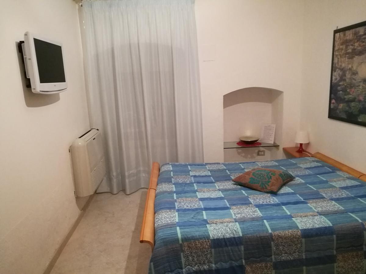 Il Giardino Di Niu Bed & Breakfast Palombaio Exterior photo