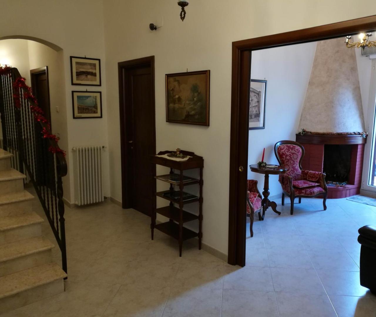 Il Giardino Di Niu Bed & Breakfast Palombaio Exterior photo